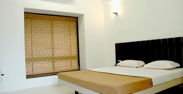 Hotel Manmandir Executive Aurangabad  Exterior photo